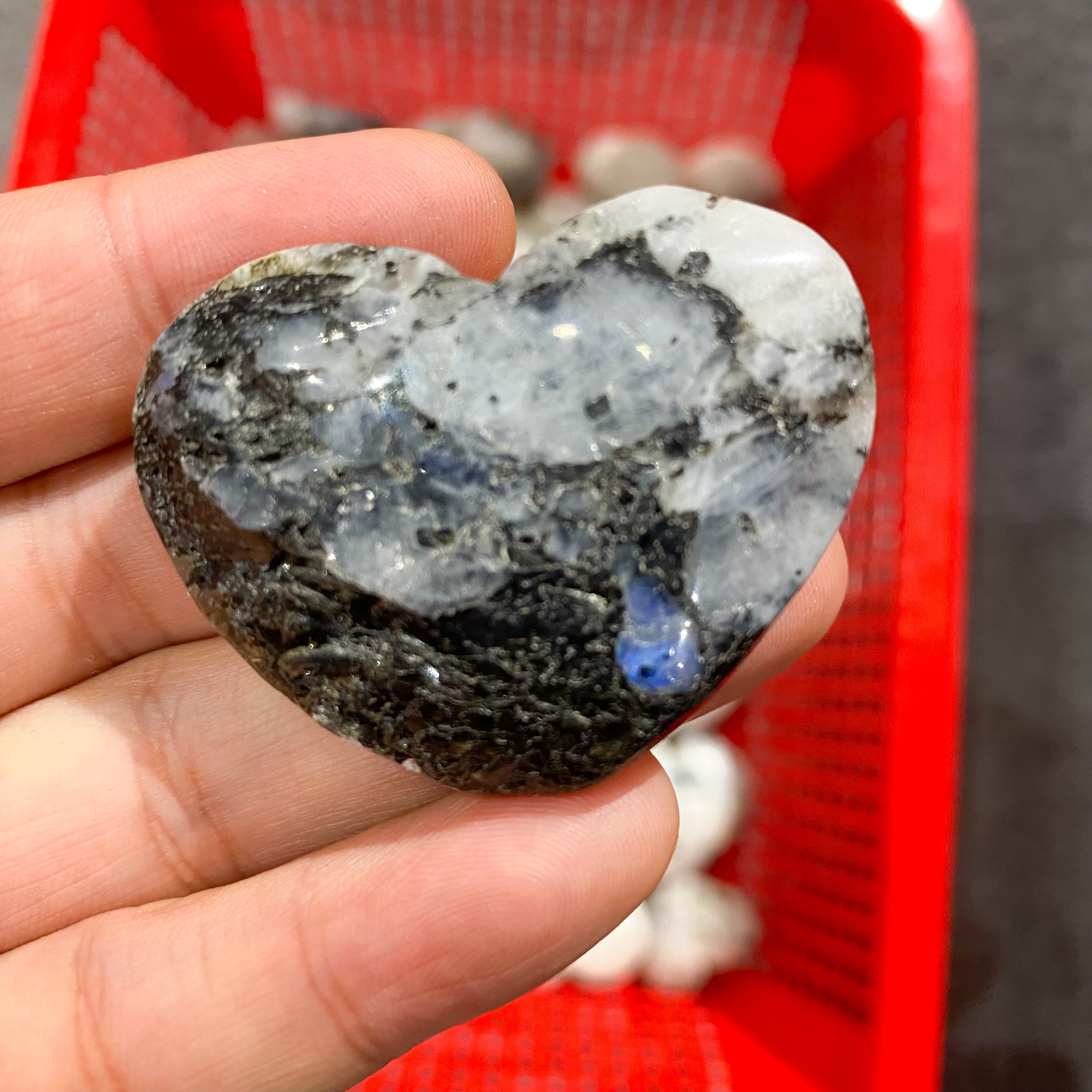 Moon Stone Heart Palm Stone In Bulk